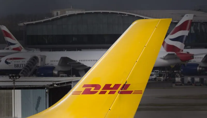 Informację i współpraca z firmą przewozową DHL